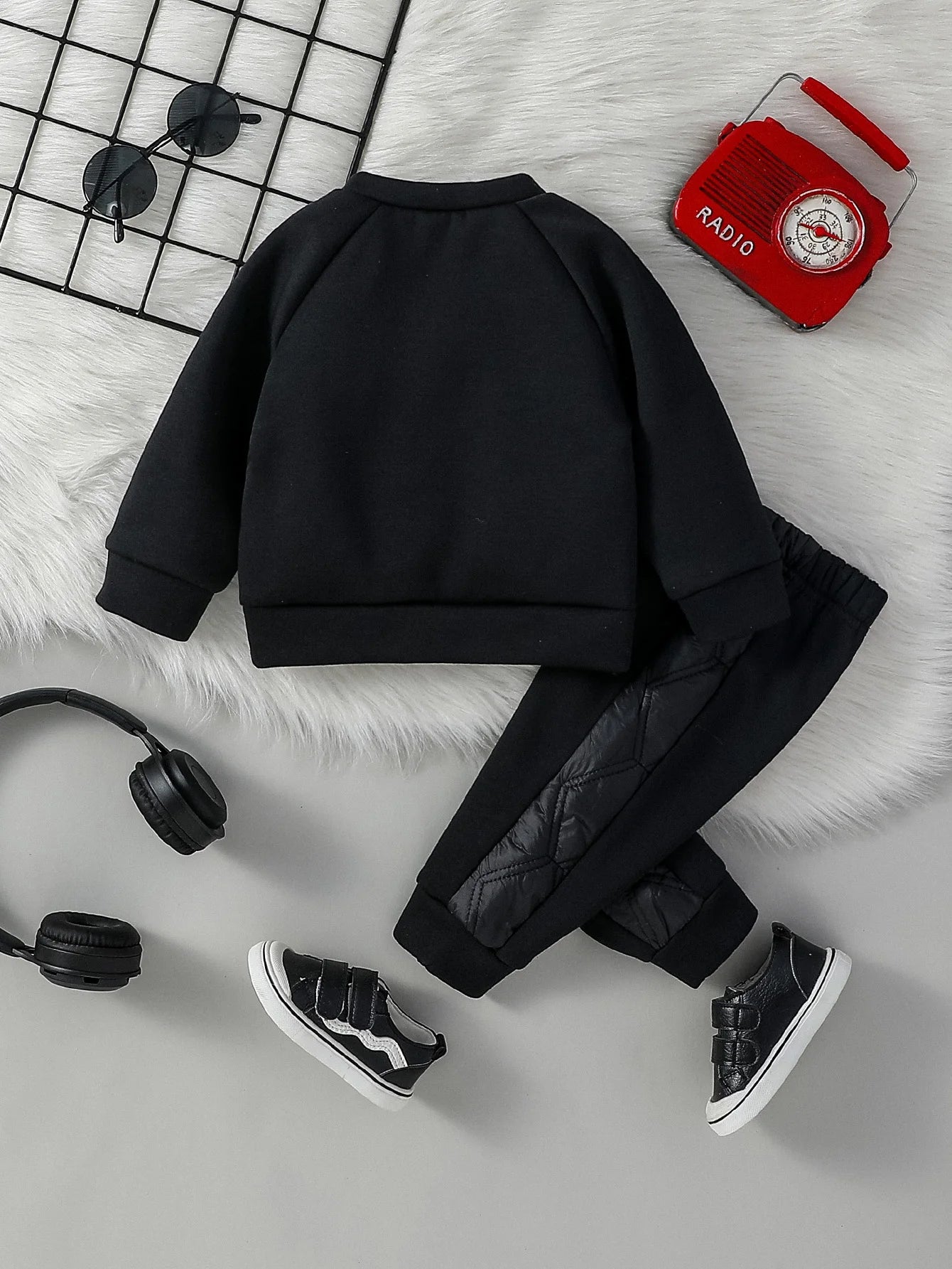 Jungen 2-teiliges Set – Warmer Hosenanzug für Herbst und Winter