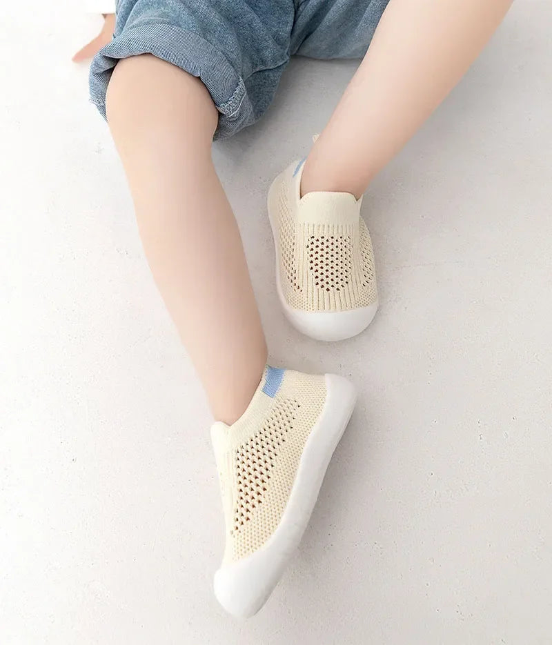 Frühling & Sommer Kids-Schuhe – Atmungsaktive Slip-On Turnschuhe für Mädchen & Jungs!