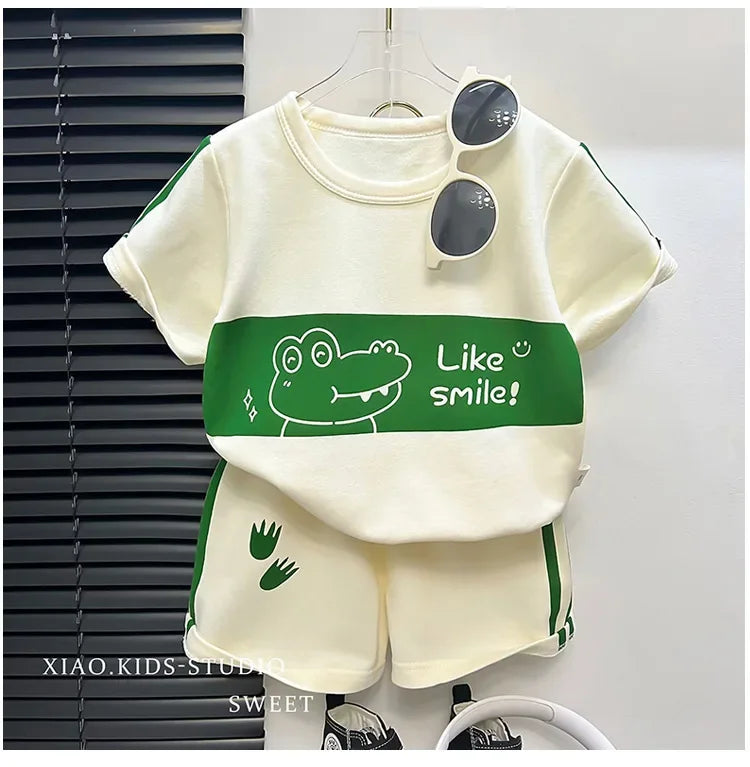 Gestreiftes Sommer-Set für Kinder – Kurzarm-Shirt & Shorts