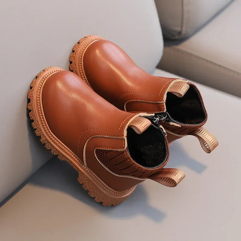 Kinder Boots – Modische & Rutschfeste Winterschuhe für Kinder