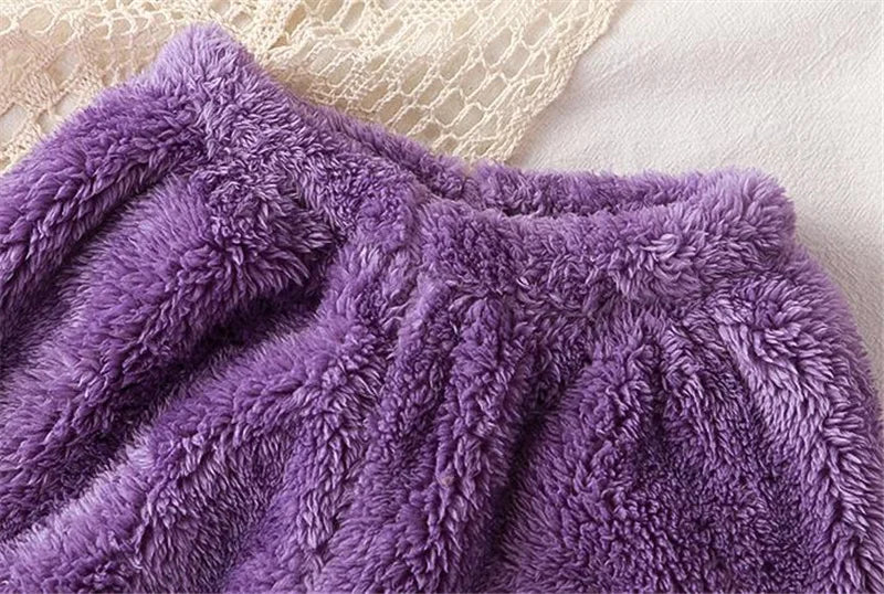 Chilliger Fleeceanzug – Dickes Fleece-Set mit Kapuze für Herbst & Winter