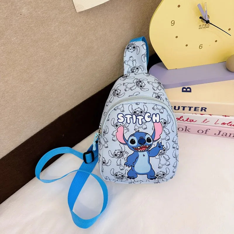 Stitch & Angel Cartoon-Umhängetasche mit Münzfach – Modische lässige Brusttasche für Alltag, Reisen und Freizeit