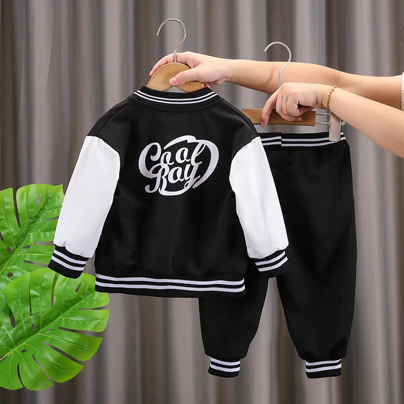 Casual 2-teiliges Set für Jungen – Jacke und Hose mit Buchstabendruck