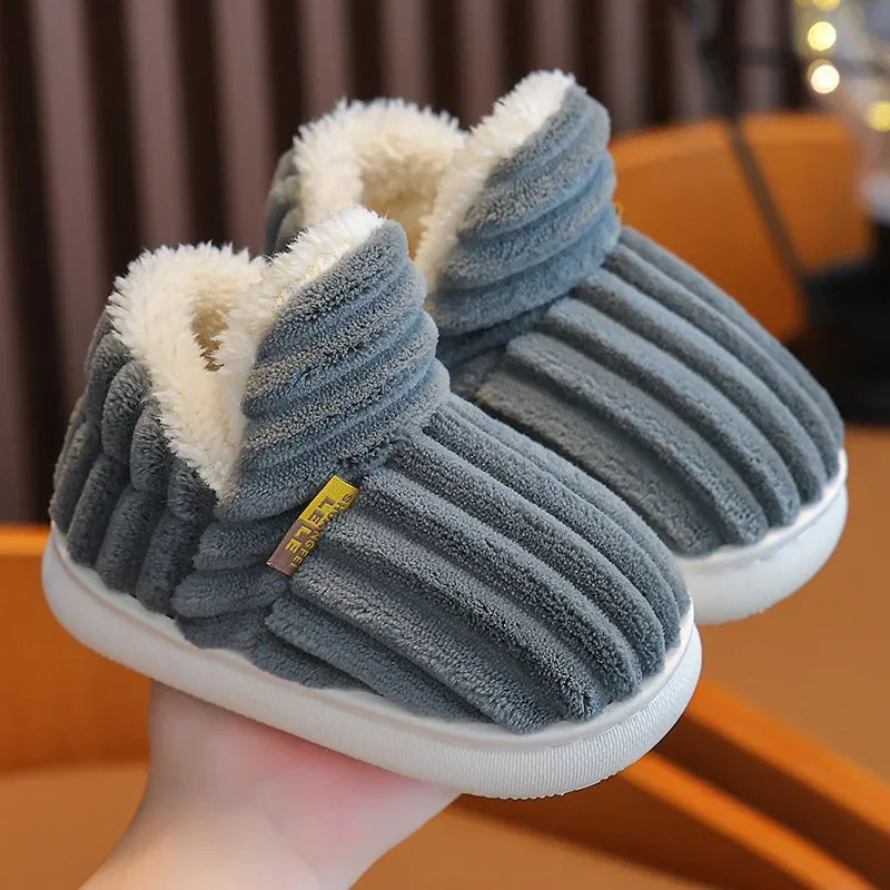 Warme Plüsch-Hausschuhe – Gemütliche Schuhe mit weicher Sohle für Kinder