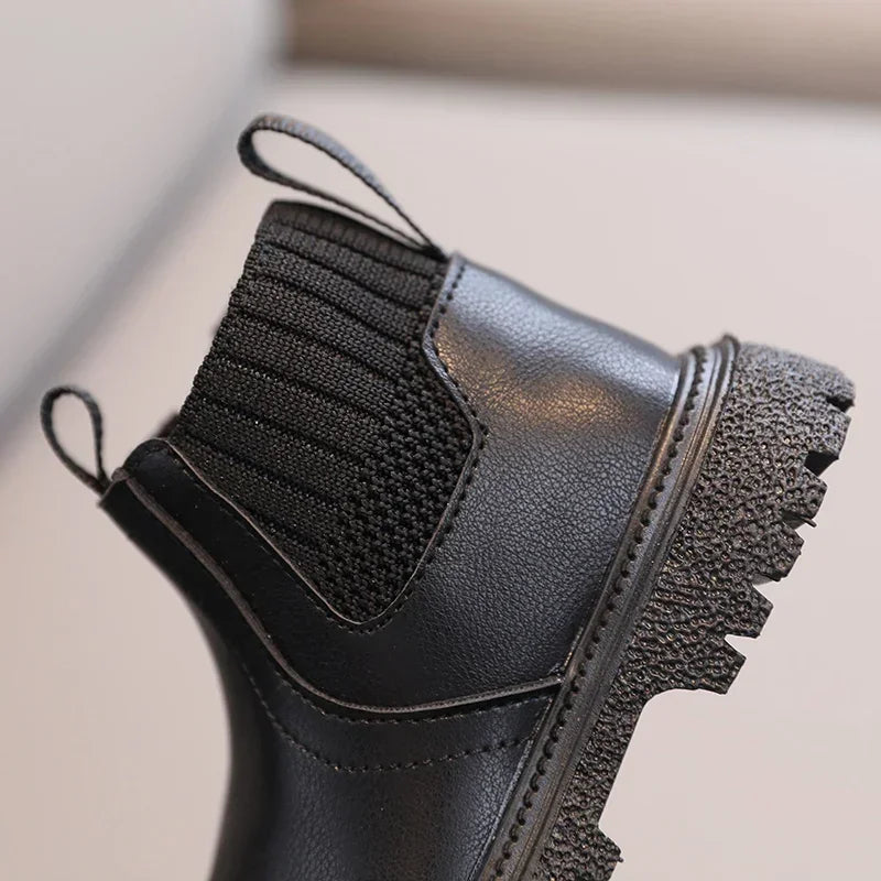 Kinder Boots – Modische & Rutschfeste Winterschuhe für Kinder