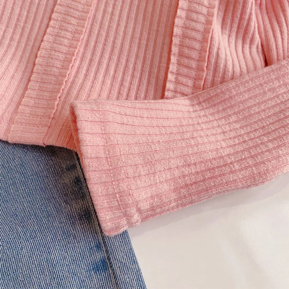 Stylisches Jeans-Set für Kinder – Lässiges Mode-Outfit für Herbst