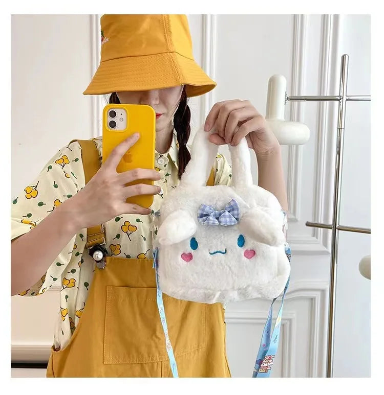 Hello Kitty Sanrio Kawaii Plüsch-Tasche – Tragbare Umhängetasche, Kosmetiktasche & Geschenk für Mädchen & Damen