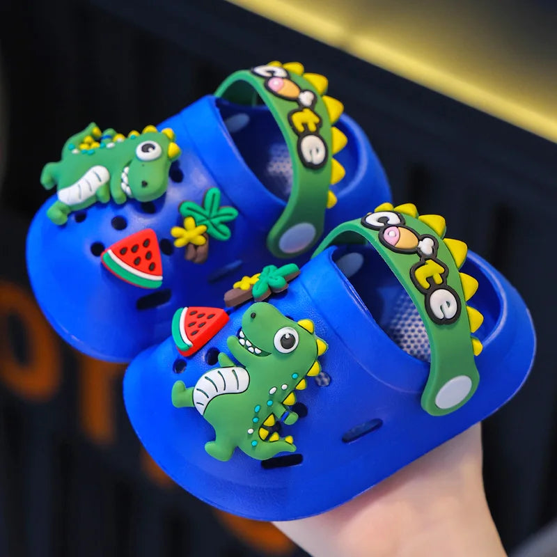 Dino Gartenschuhe / Badeschuhe für Kinder – Rutschfeste Hausschuhe