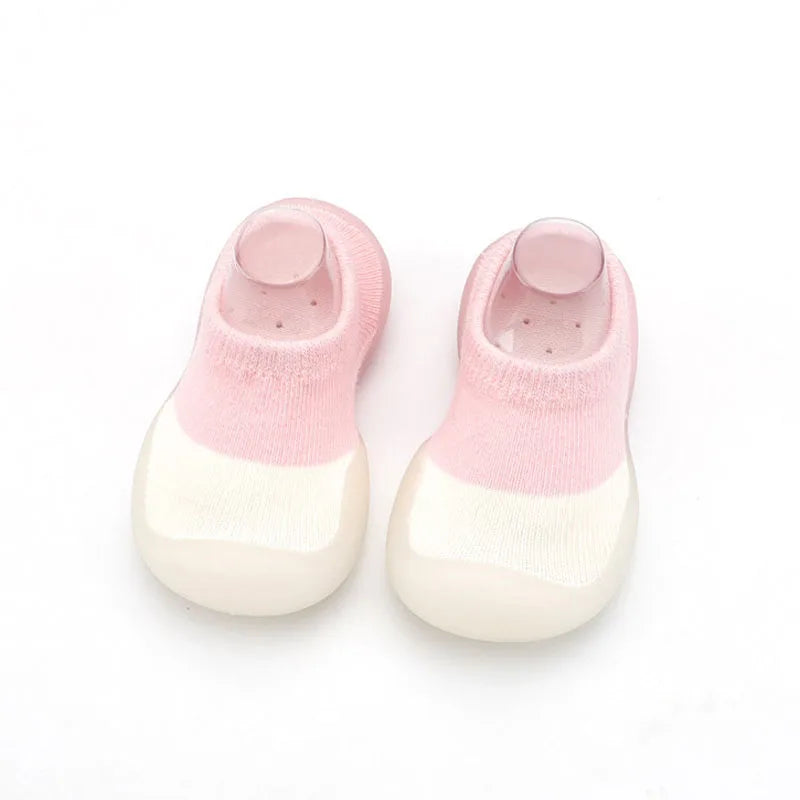 Bequeme Babyschuhe – Lauflernschuhe für Kleinkinder mit weicher, rutschfester Sohle
