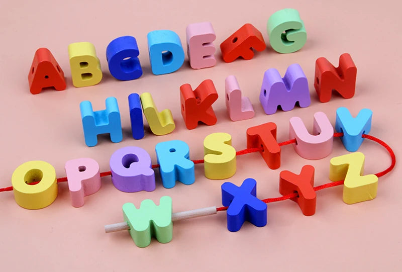 Montessori Holzspielzeug zum Draht-Threading – Lernspielzeug für Kinder