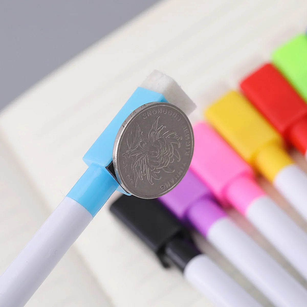 8-teiliges Set Whiteboard-Marker – Trocken abwischbare Stifte in 8 Farben
