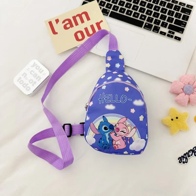 Stitch & Angel Cartoon-Umhängetasche mit Münzfach – Modische lässige Brusttasche für Alltag, Reisen und Freizeit