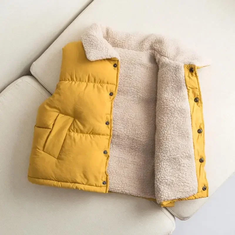 Warme Weste für Jungen & Mädchen – Ärmellose Jacke mit Kapuze