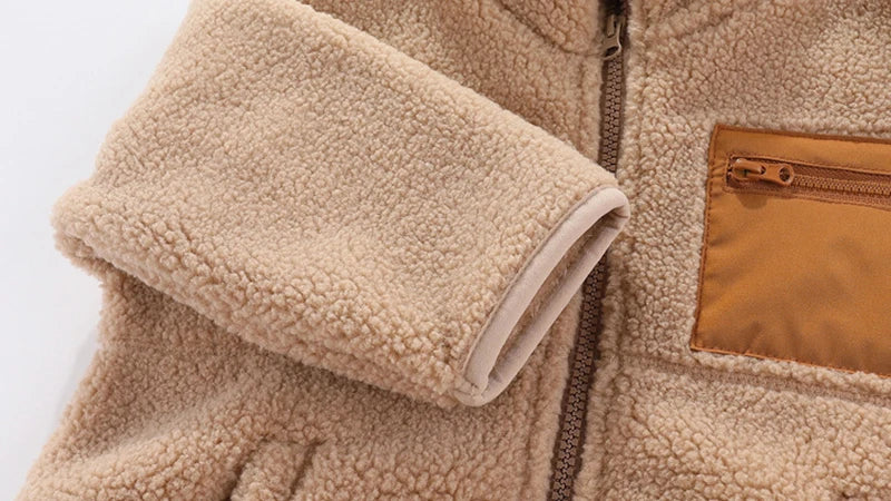 Stylishe & Warme Fleece-Jacke für Kinder  – Plüsch-Mantel mit Reißverschluss für Herbst & Winter