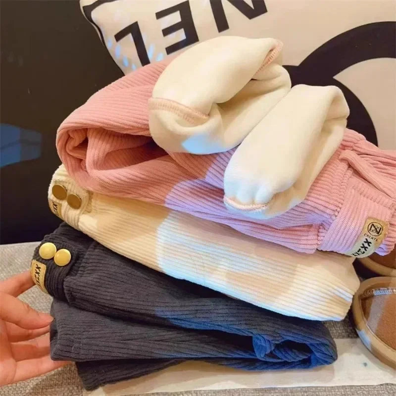 Warme Cord-Hose – Lässige Freizeithose für Kinder mit hohem Bund