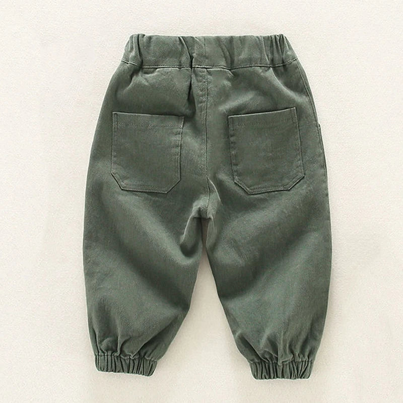 Lässige Jogginghose für Kinder – Bequeme Cargo-Hose mit Kordelzug