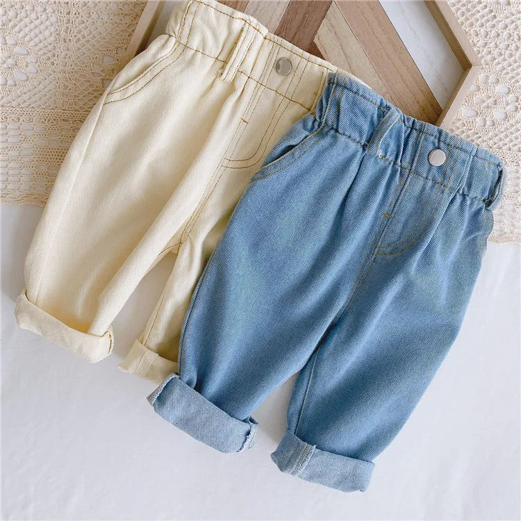 Jeans für Babys – Hohe Taille für warme Herbst-Winter-Tage