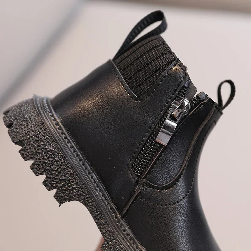 Kinder Boots – Modische & Rutschfeste Winterschuhe für Kinder
