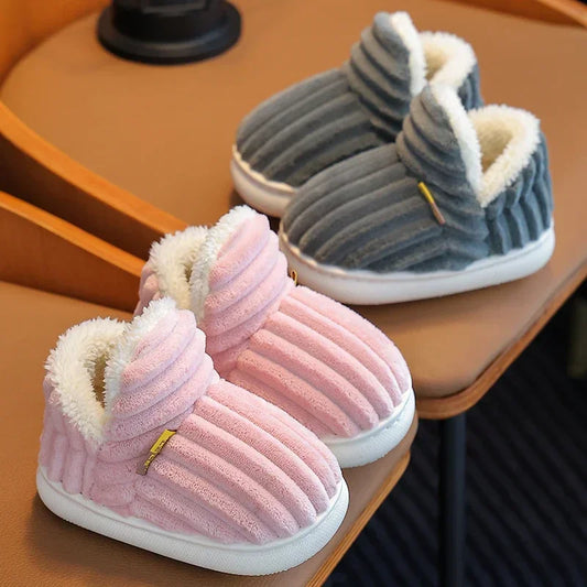 Warme Plüsch-Hausschuhe – Gemütliche Schuhe mit weicher Sohle für Kinder