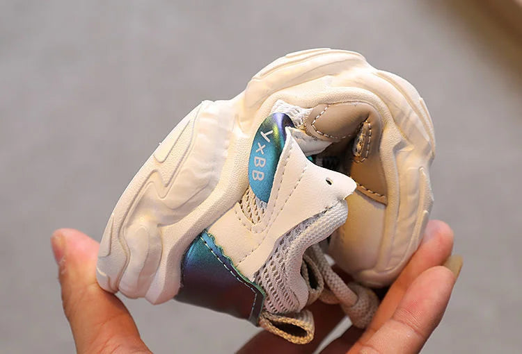 Freizeitschuhe für Kinder – Atmungsaktive Turnschuhe mit Anti-Rutsch-Sohle