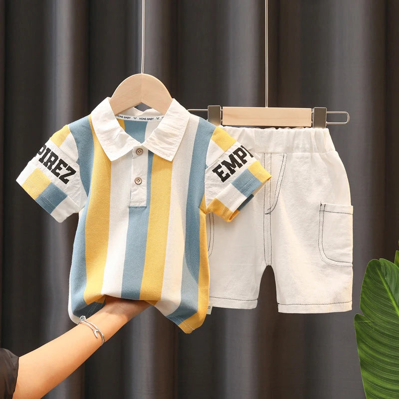 Verschiedene Sets für Babys – Bequemes T-Shirt & Shorts aus Baumwolle