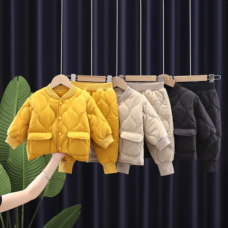 Stylisches Set für Jungen – Herbst & Winter Warmer Wintermantel & Hose