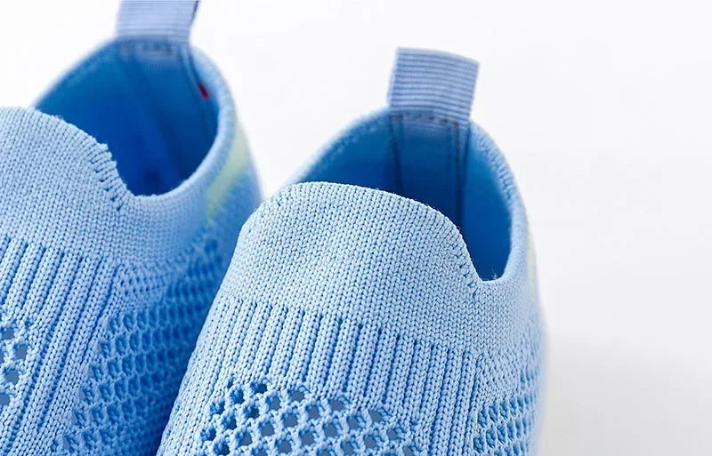 Frühling & Sommer Kids-Schuhe – Atmungsaktive Slip-On Turnschuhe für Mädchen & Jungs!
