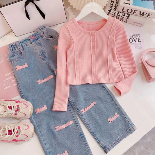 Stylisches Jeans-Set für Kinder – Lässiges Mode-Outfit für Herbst