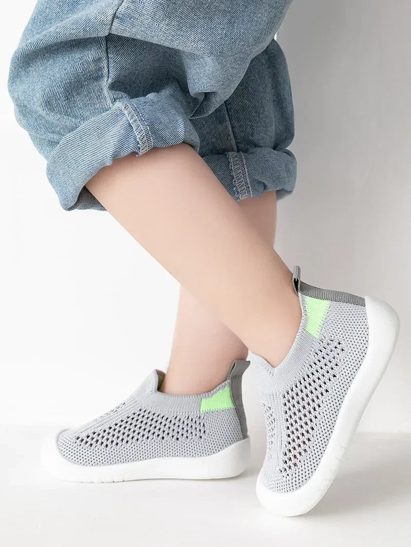 Frühling & Sommer Kids-Schuhe – Atmungsaktive Slip-On Turnschuhe für Mädchen & Jungs!