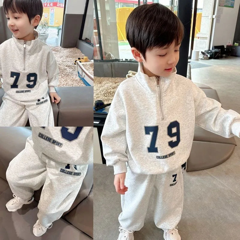 Kinder Sport- und Freizeit-Anzug Set für Jungen – 2-teiliges bequemes Baumwolloutfit mit Stehkragen, Tops und Hosen, perfekt für Frühling und Herbst, 1-5 Jahre